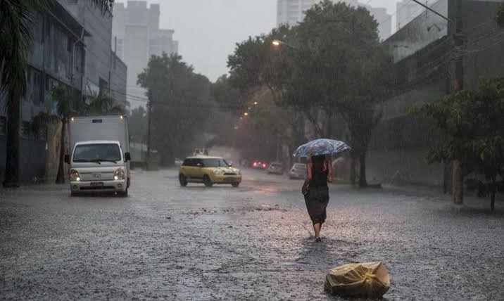 Alerta de chuvas no Ceará: 45 municípios podem registrar precipitações de até 50 mm