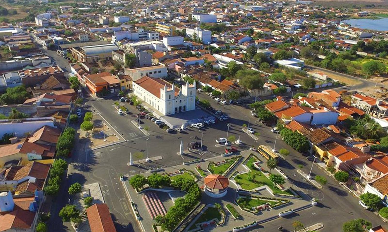 Santa Quitéria e Choró seguem sem prefeitos